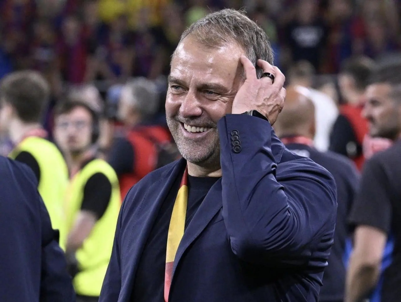 巴萨决定今夏不补边卫&只签前锋,将是近年最安静转会窗之一 巴萨决定今夏不补边卫&只签前锋,将是近年最安静转会窗之一