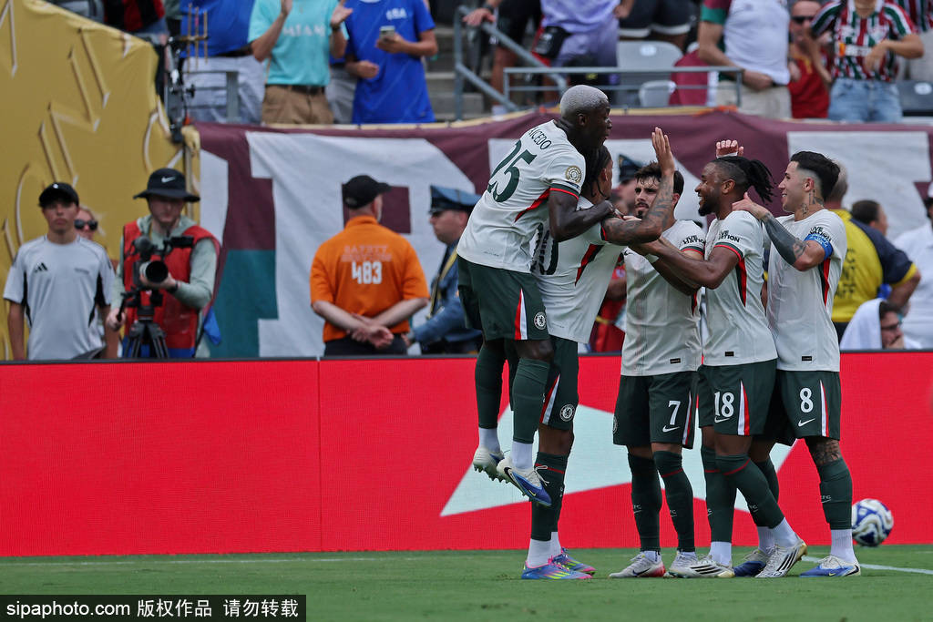 曼联2-1力克西汉姆：费尔南德斯为何是红魔的真核？